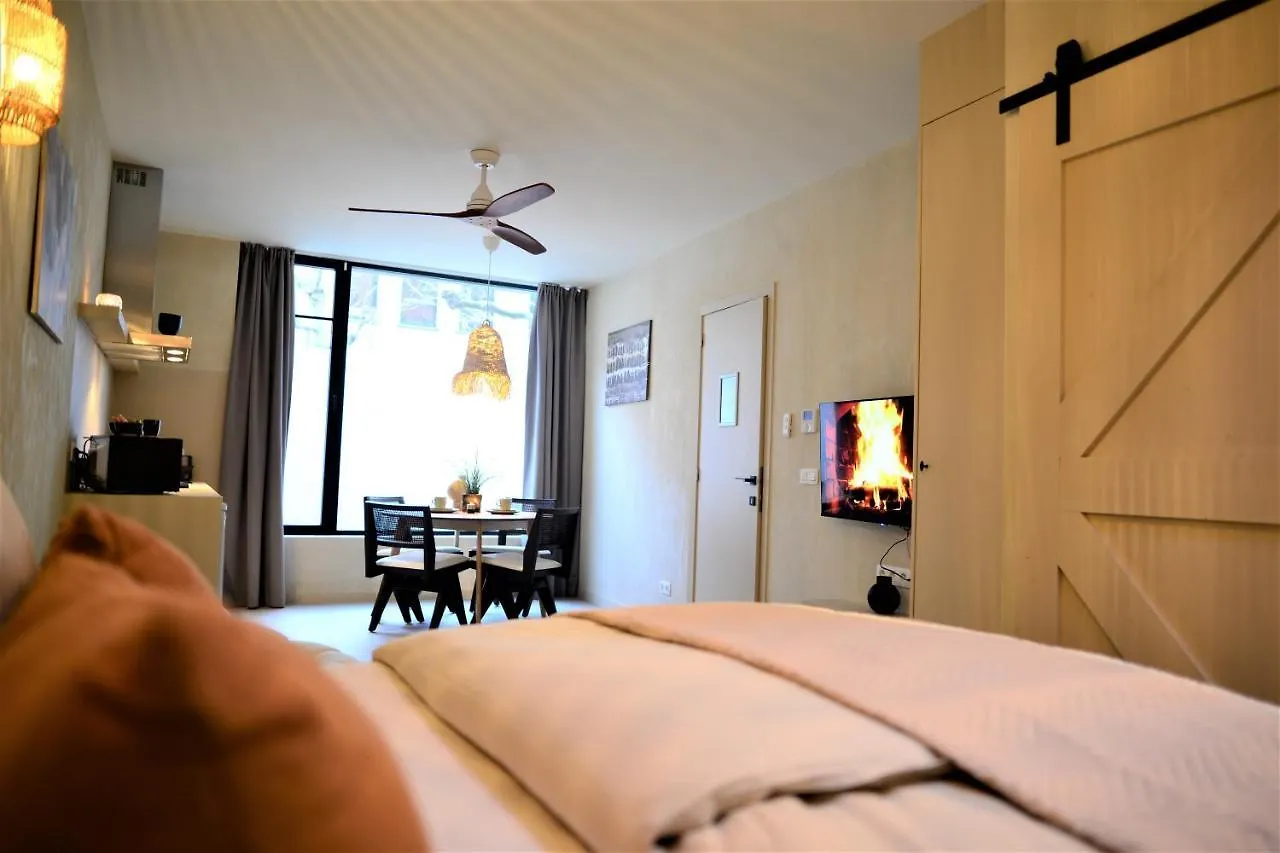Balinese Cityflat Ac Antuérpia